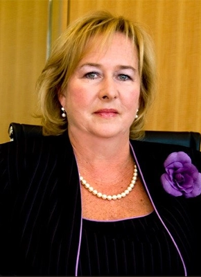 Kay C. Holmen